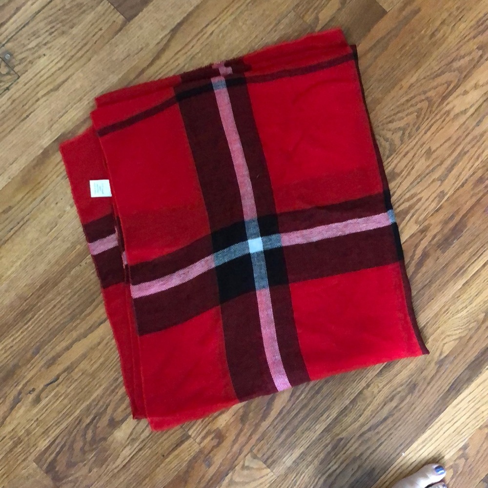 Checker scarf - Picture 3 of 3